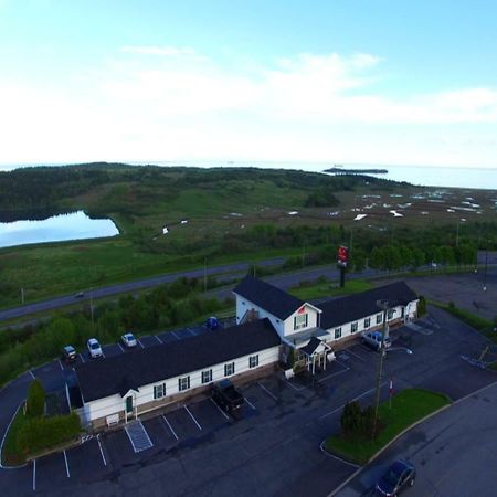 Econo Lodge Inn & Suites Saint John Buitenkant foto