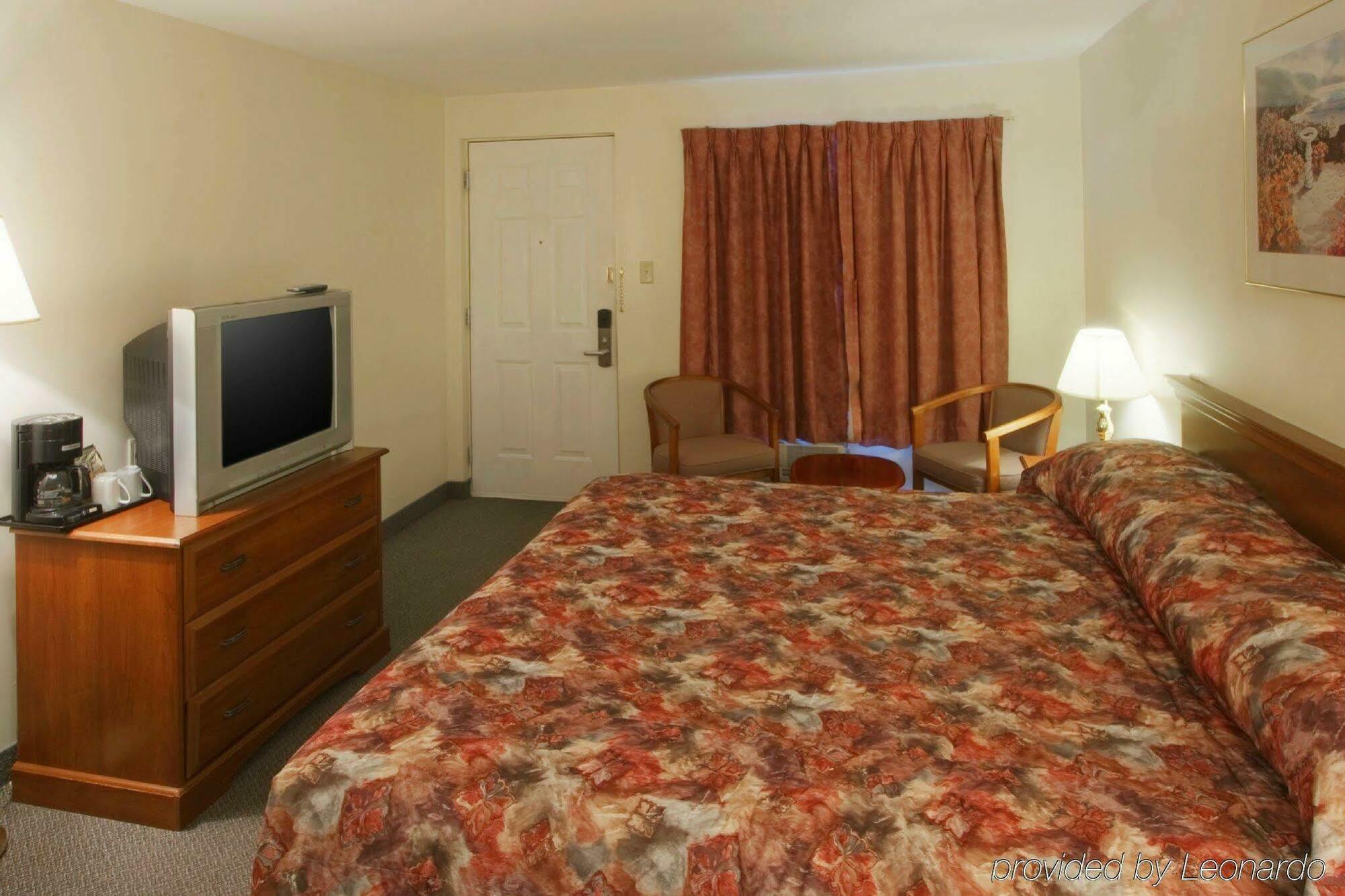 Econo Lodge Inn & Suites Saint John Kamer foto