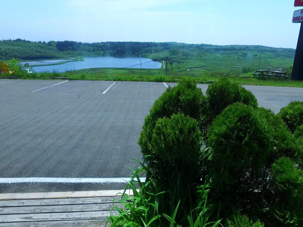 Econo Lodge Inn & Suites Saint John Buitenkant foto
